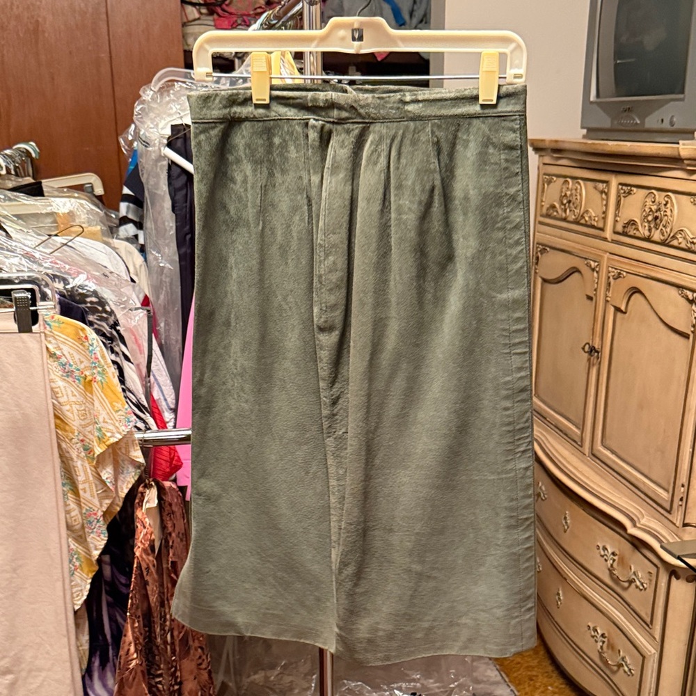 Carlisle Olive Midi Skirt